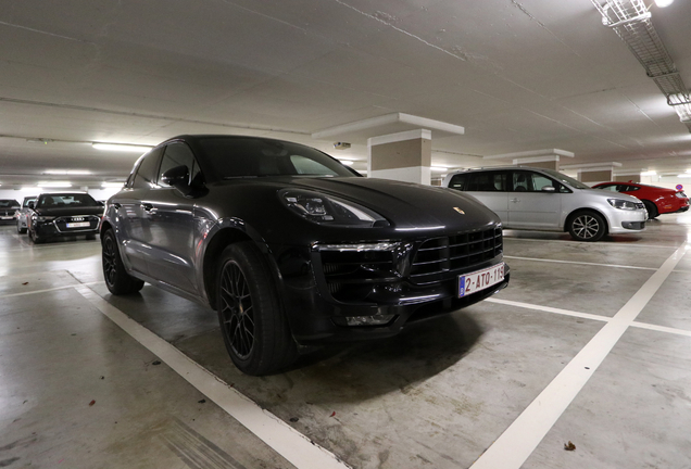 Porsche 95B Macan GTS