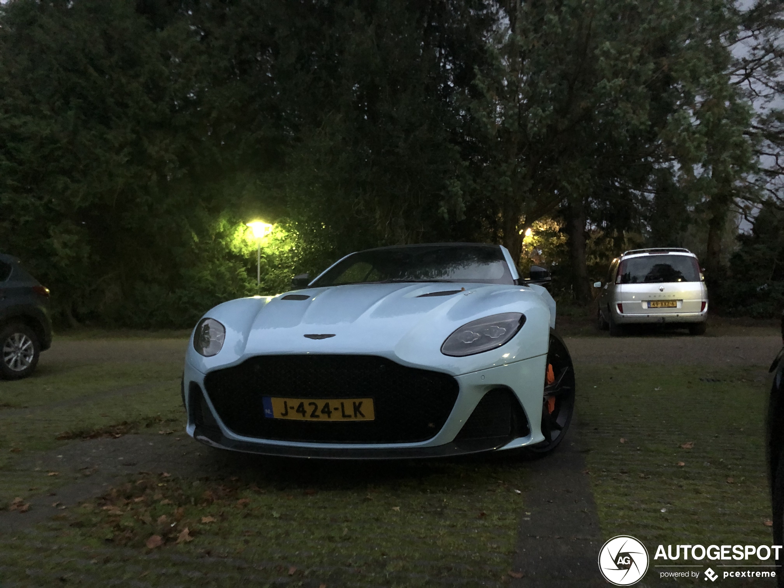 Aston Martin DBS Superleggera