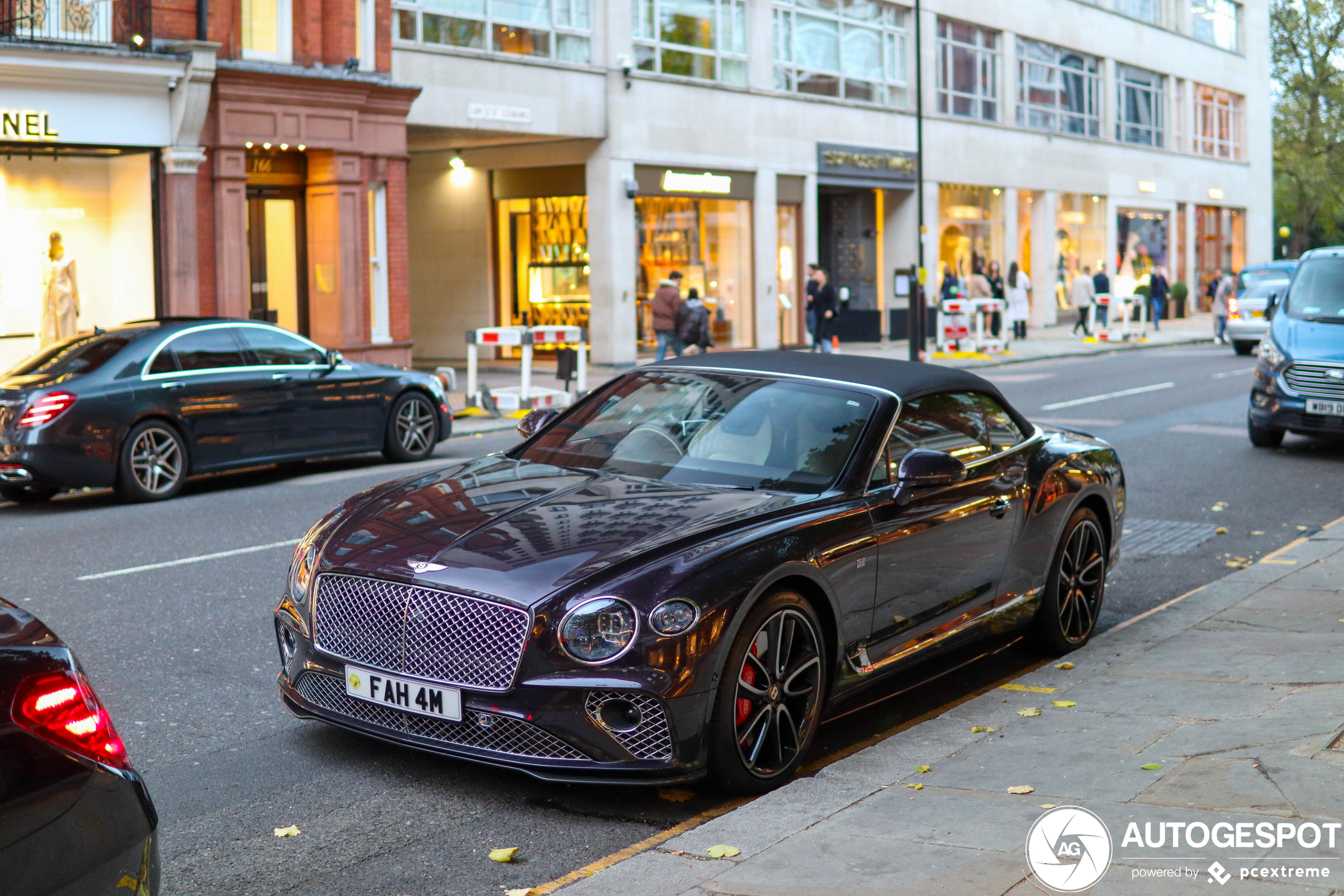 Bentley Continental GTC 2019 First Edition