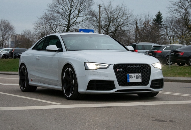 Audi RS5 B8 2012