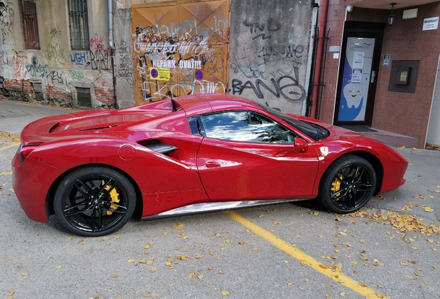 Ferrari 488 Spider