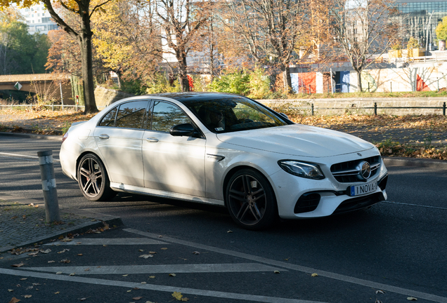 Mercedes-AMG E 63 S W213