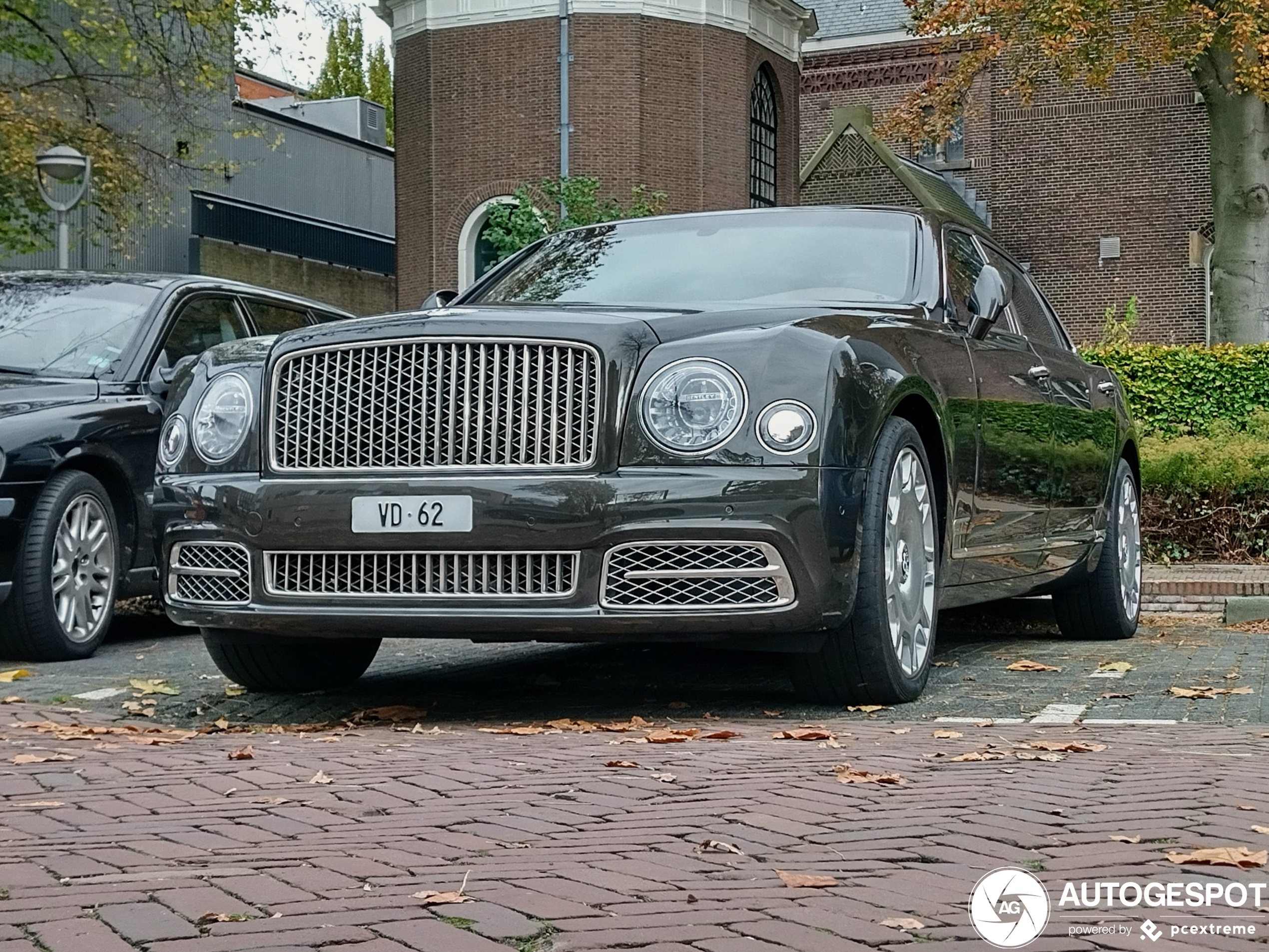 Bentley Mulsanne EWB 2016