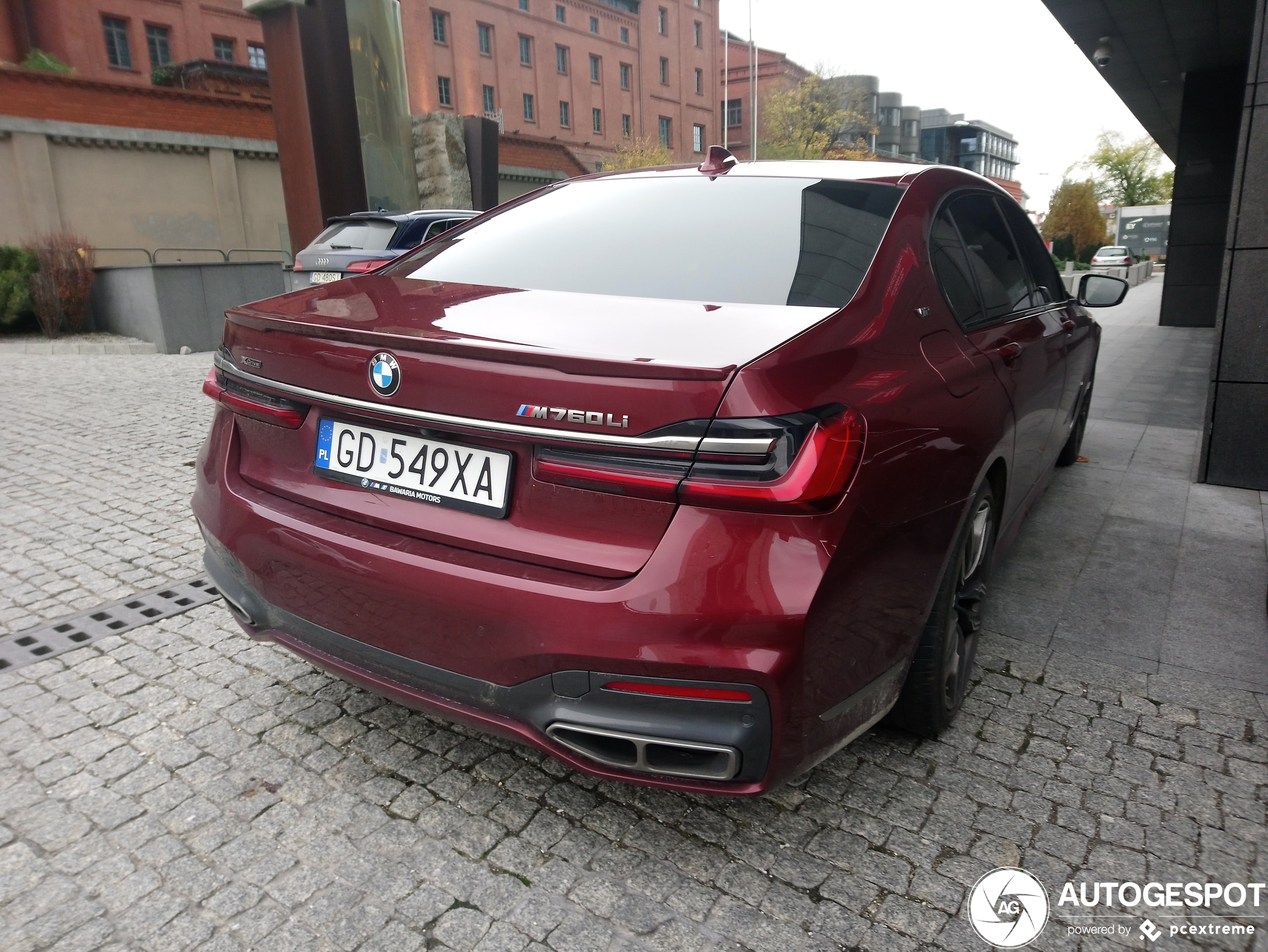 BMW M760Li xDrive 2019