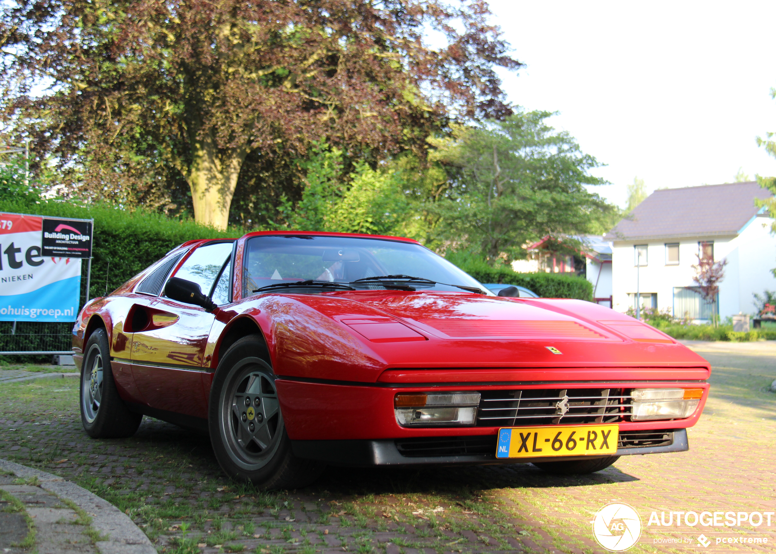 Ferrari 328 GTS