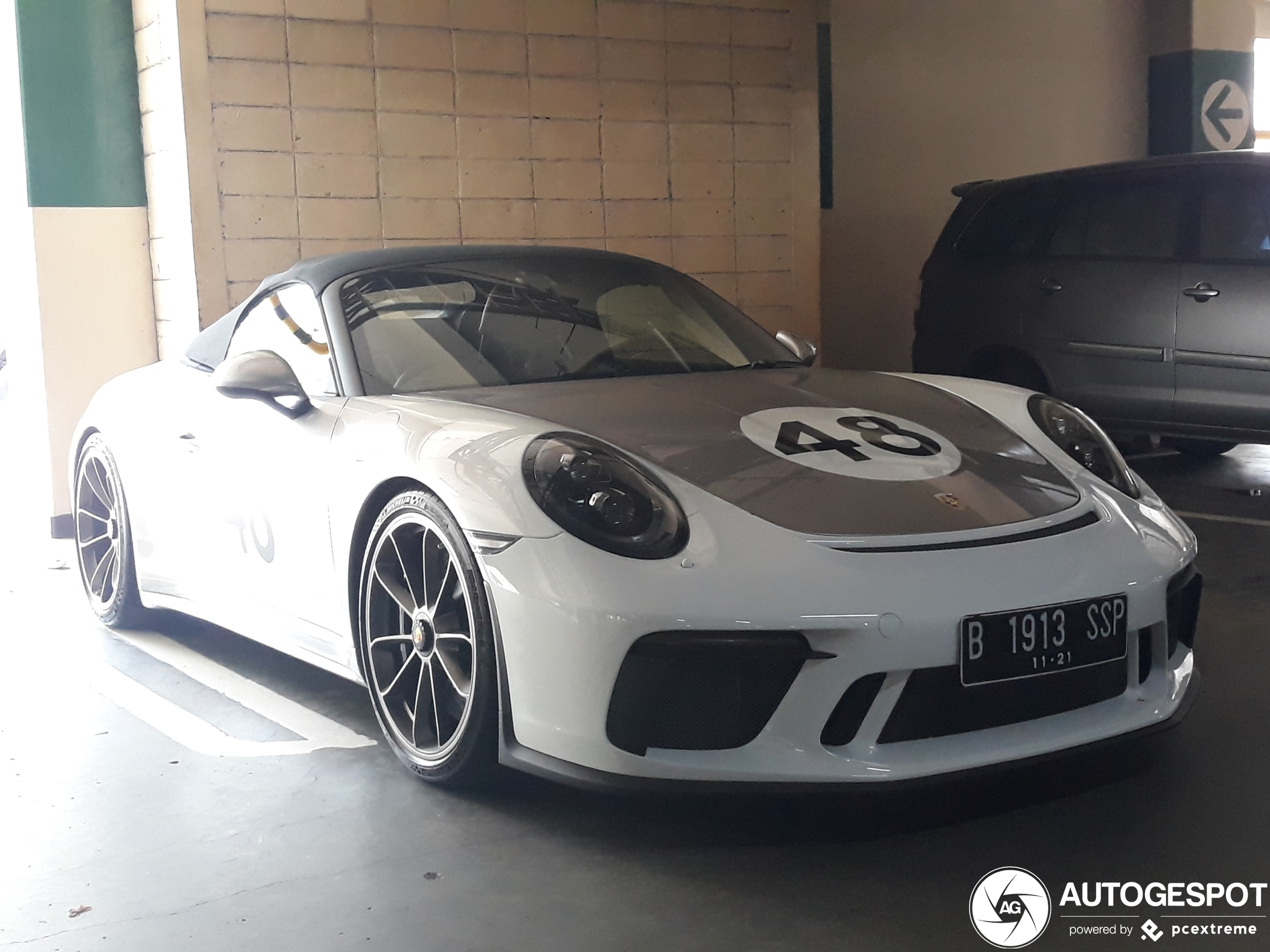 Porsche 991 Speedster Heritage Package