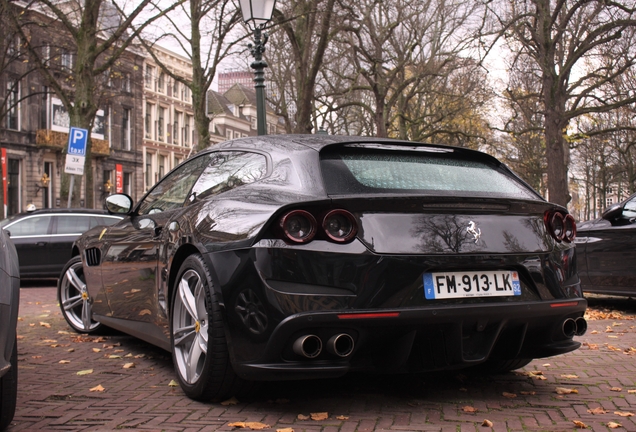 Ferrari GTC4Lusso