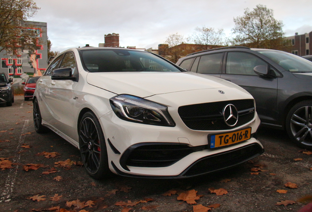 Mercedes-AMG A 45 W176 2015