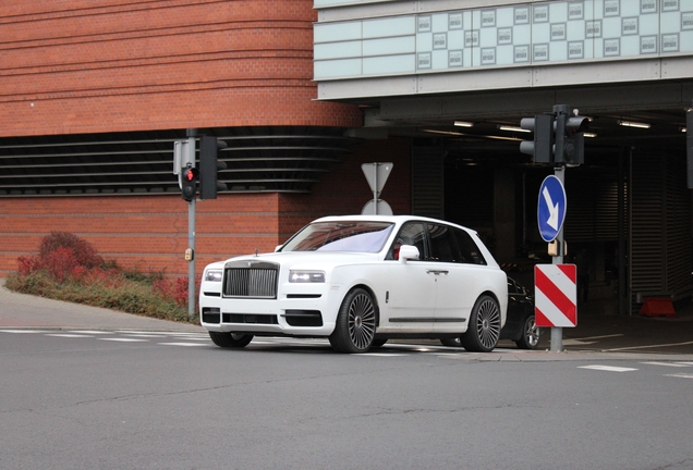 Rolls-Royce Cullinan Black Badge