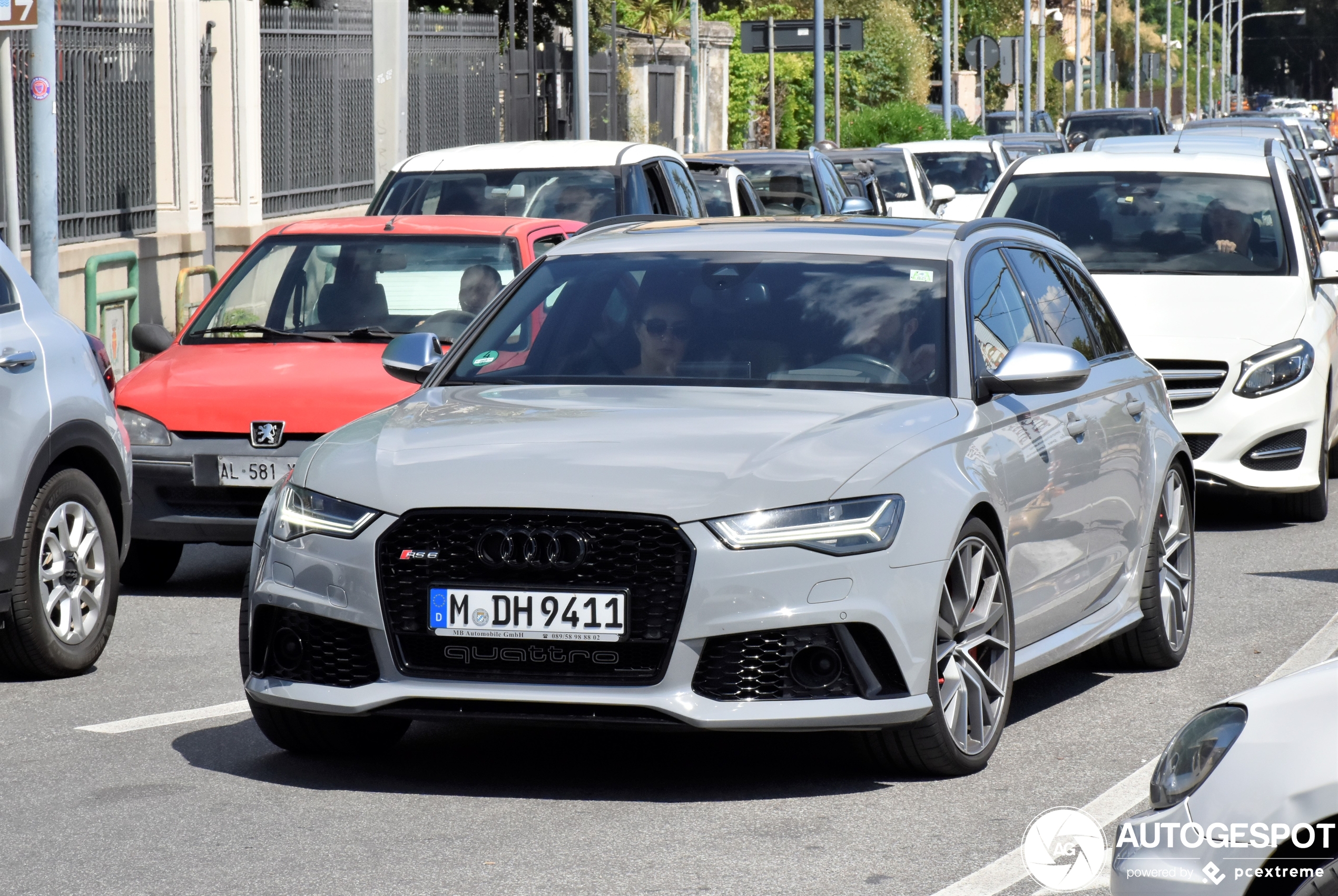 Audi RS6 Avant C7 2015