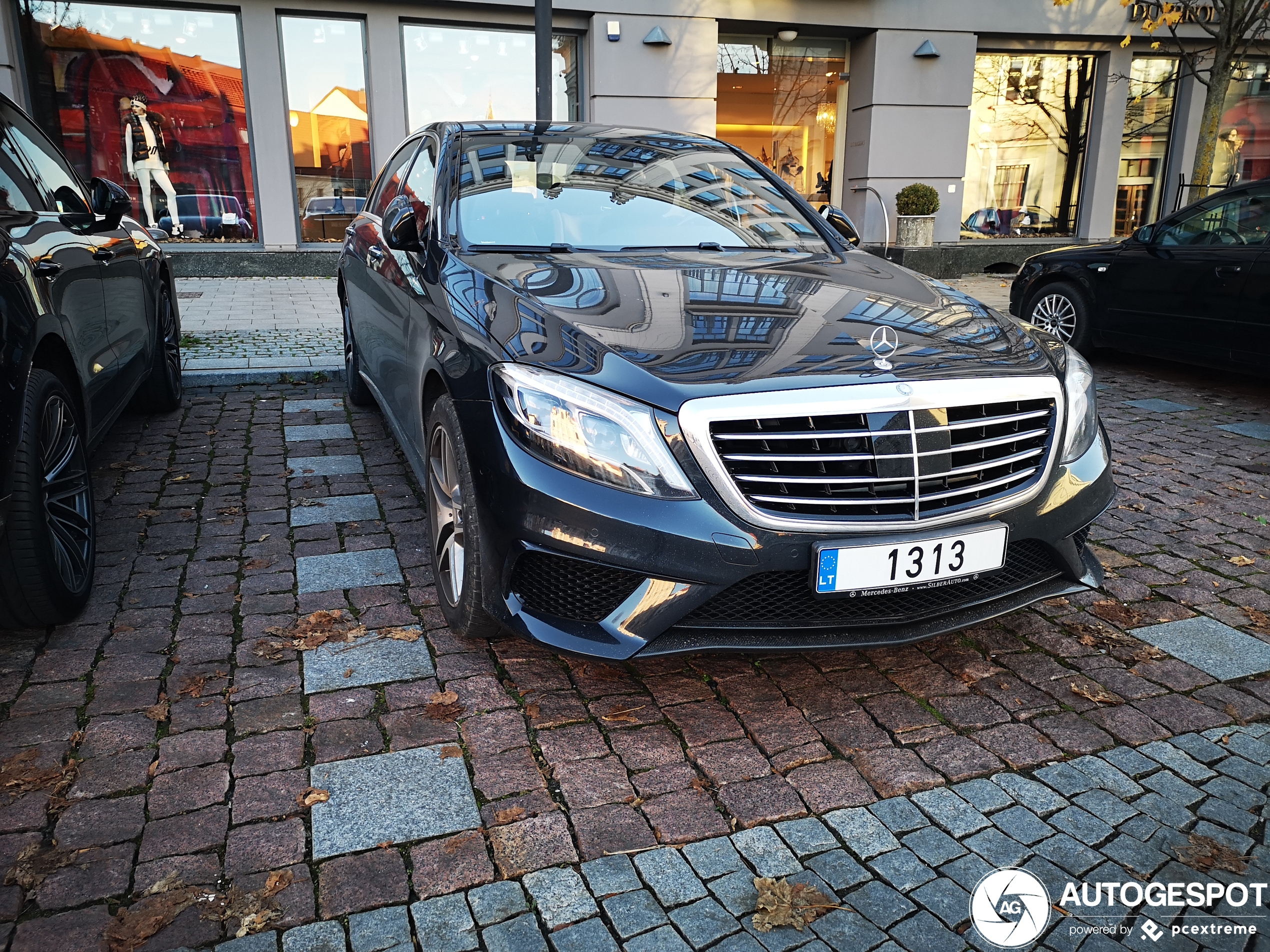 Mercedes-Benz S 63 AMG V222