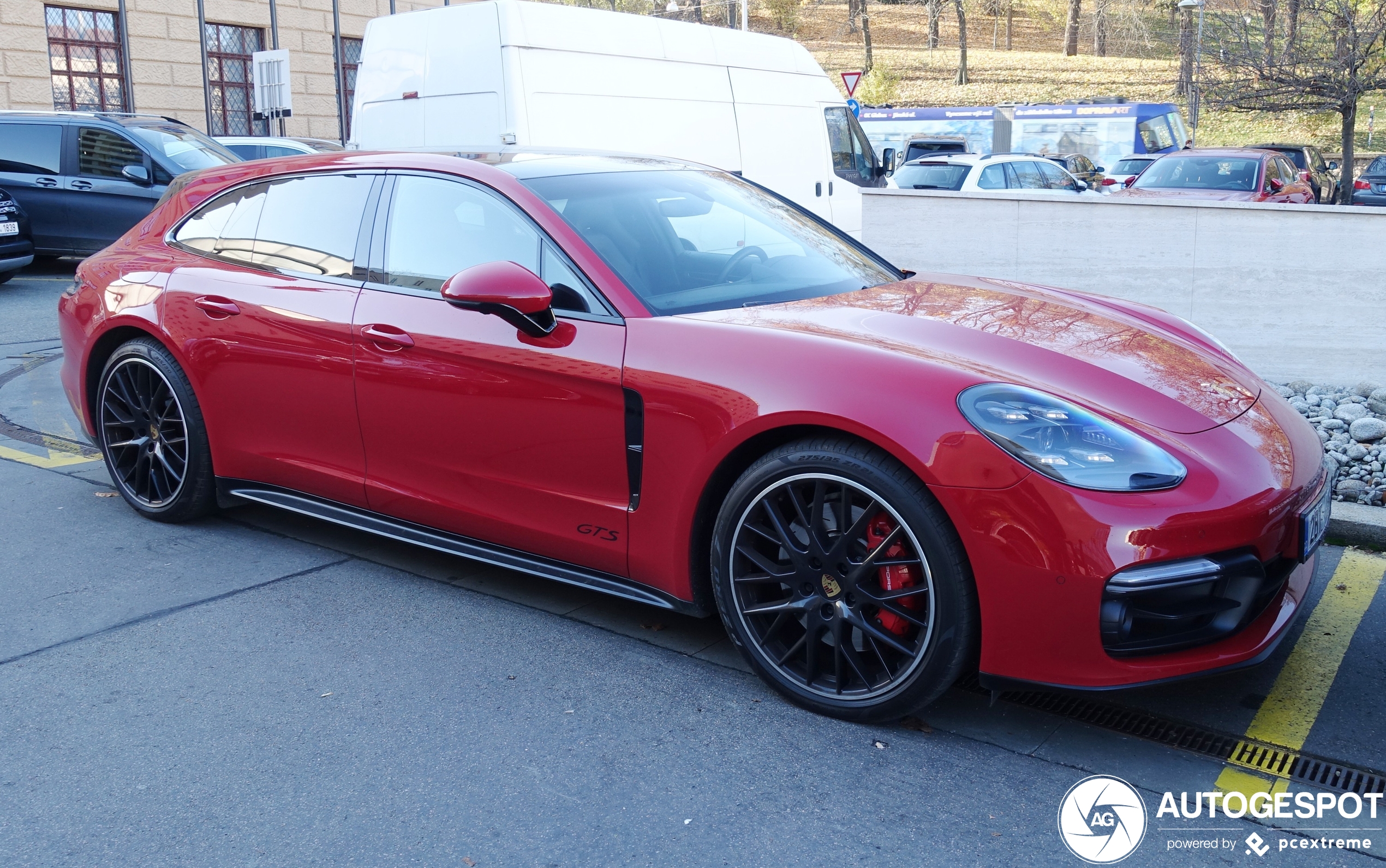 Porsche 971 Panamera GTS Sport Turismo