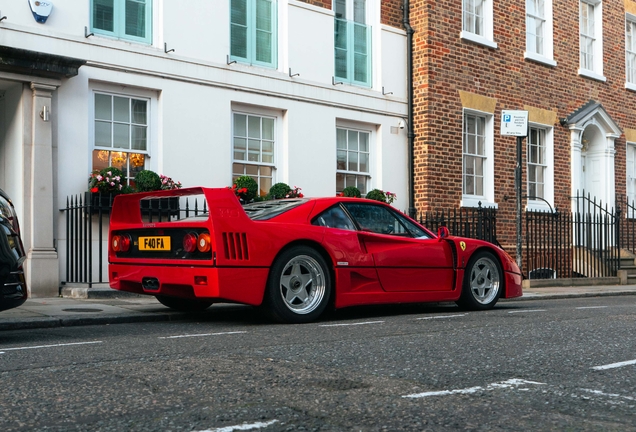 Ferrari F40