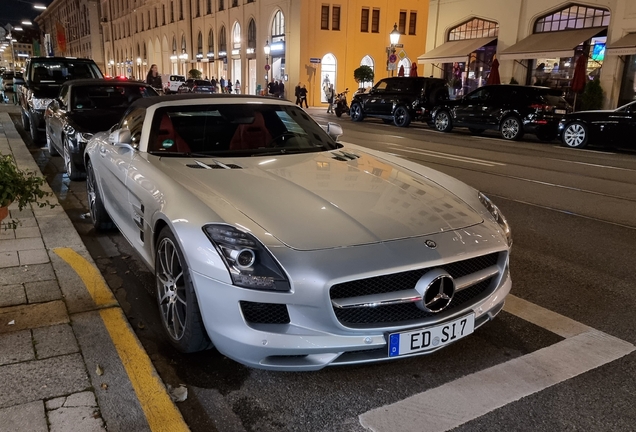 Mercedes-Benz SLS AMG Roadster