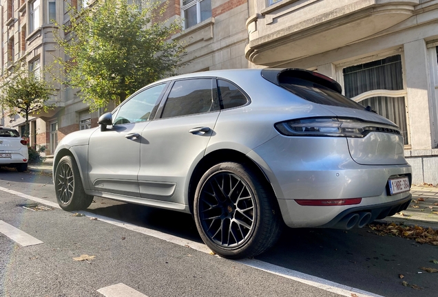 Porsche 95B Macan GTS MkII