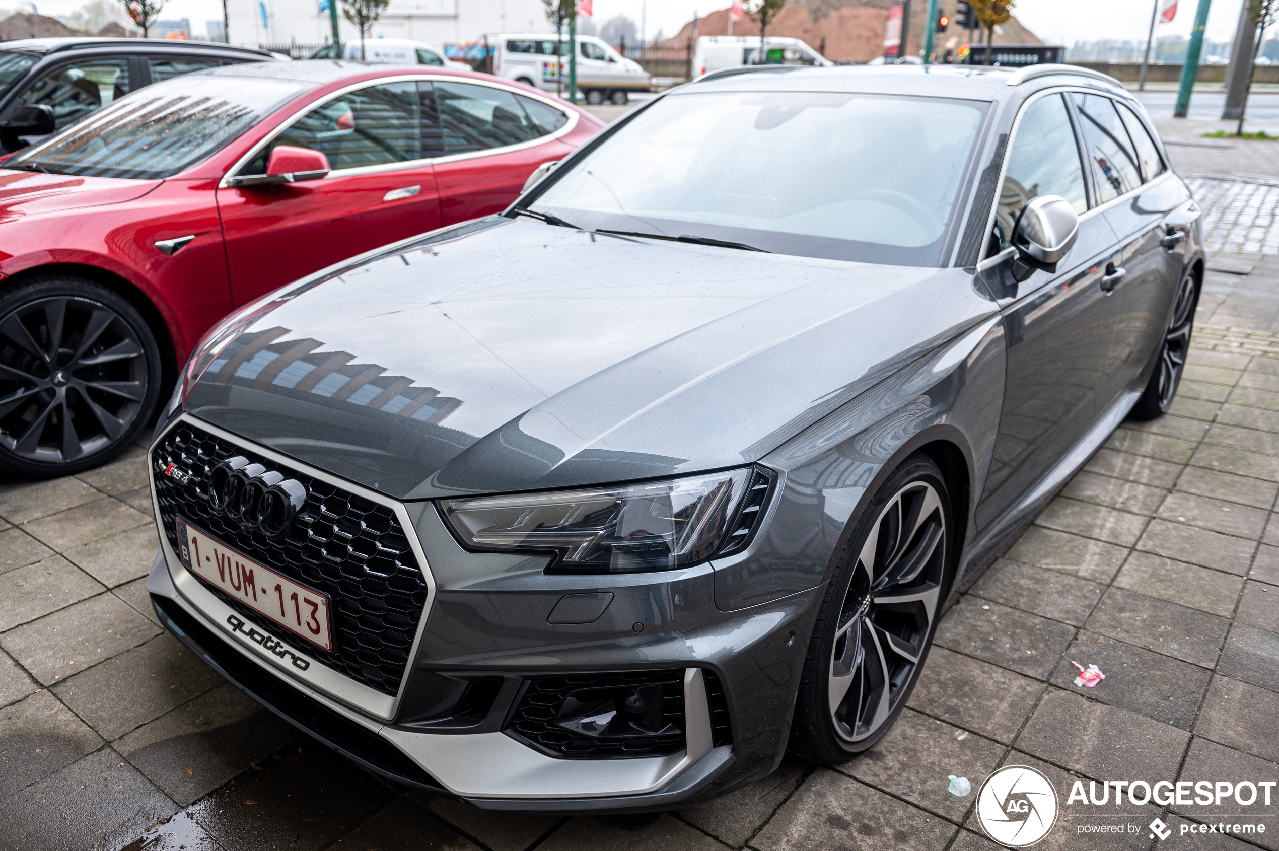 Audi RS4 Avant B9