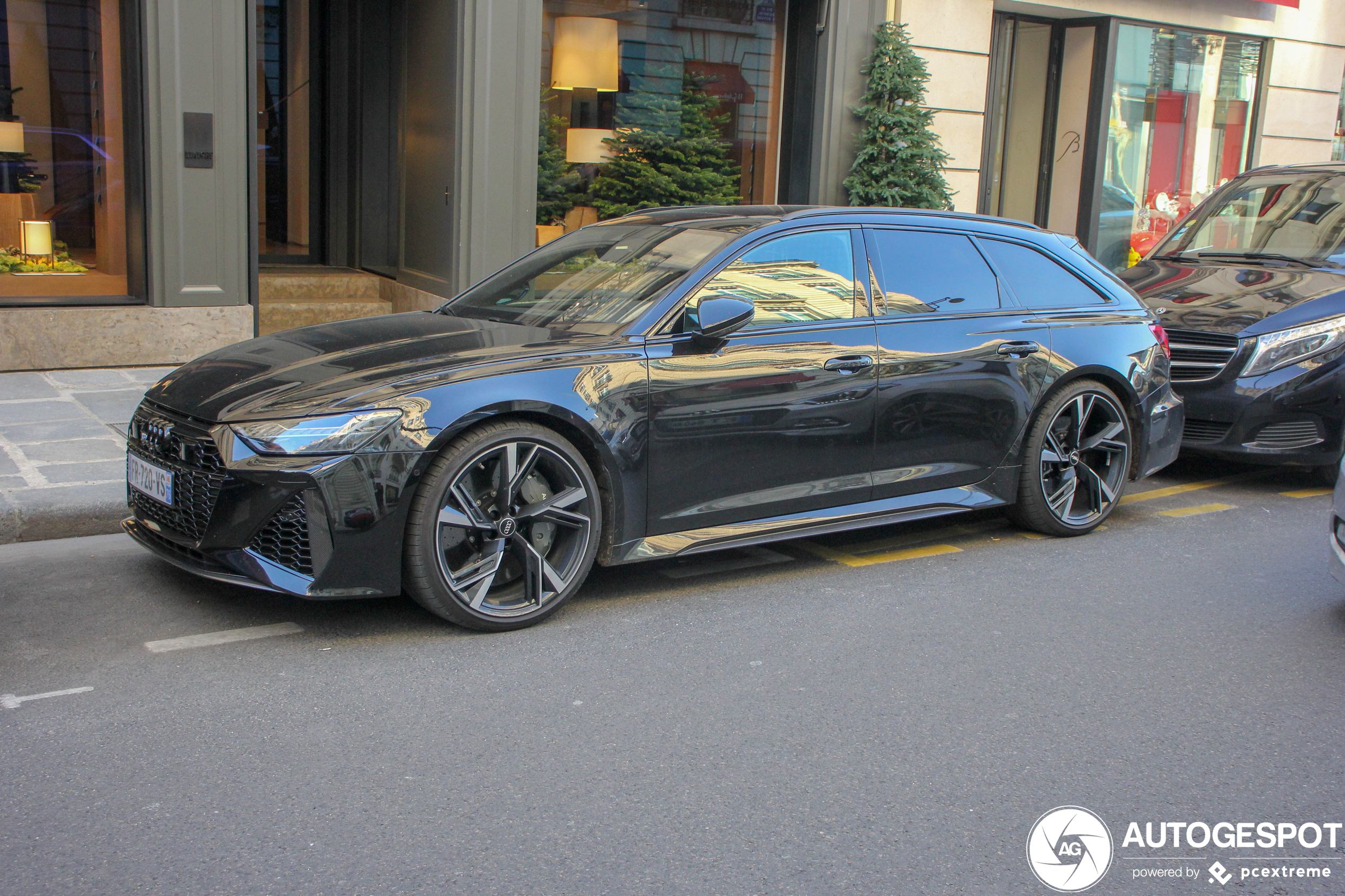 Audi RS6 Avant C8