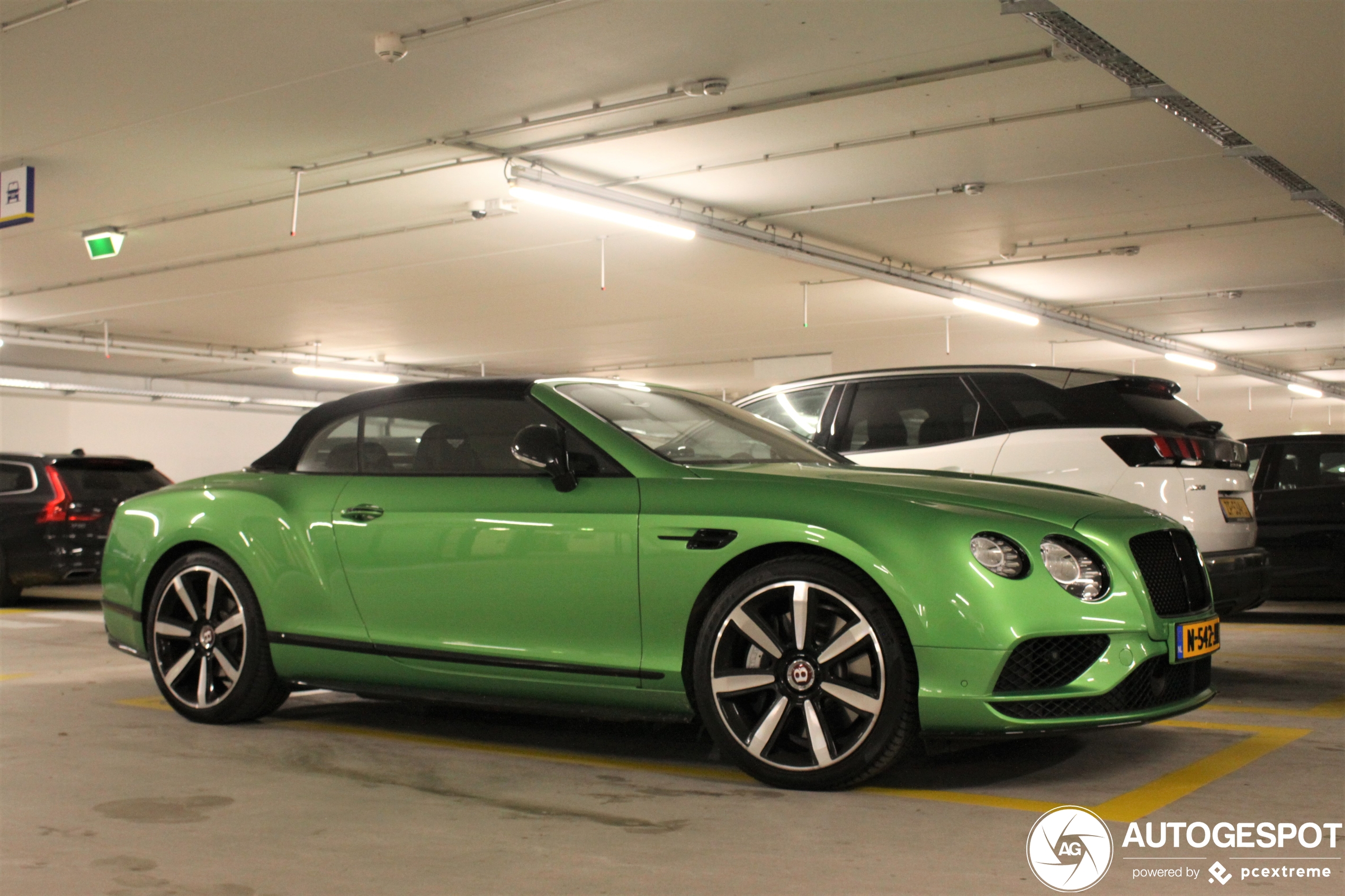 Bentley Continental GTC V8 S 2016