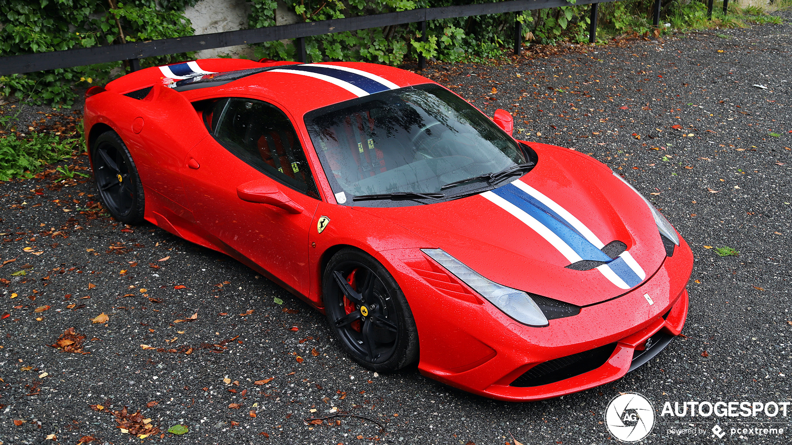 Bloedmooie 458 Speciale geniet van de aandacht