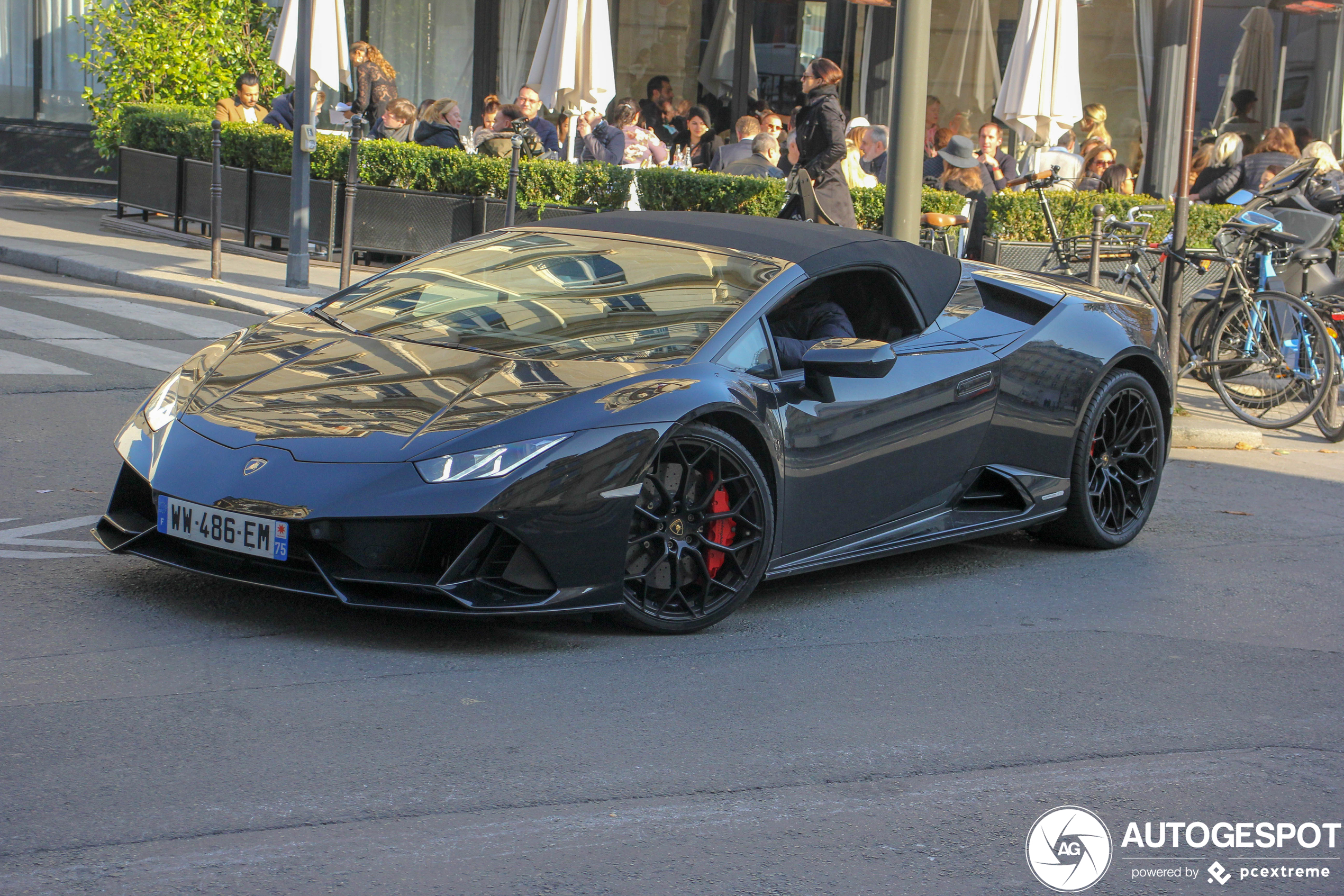 Lamborghini Huracán LP640-4 EVO Spyder