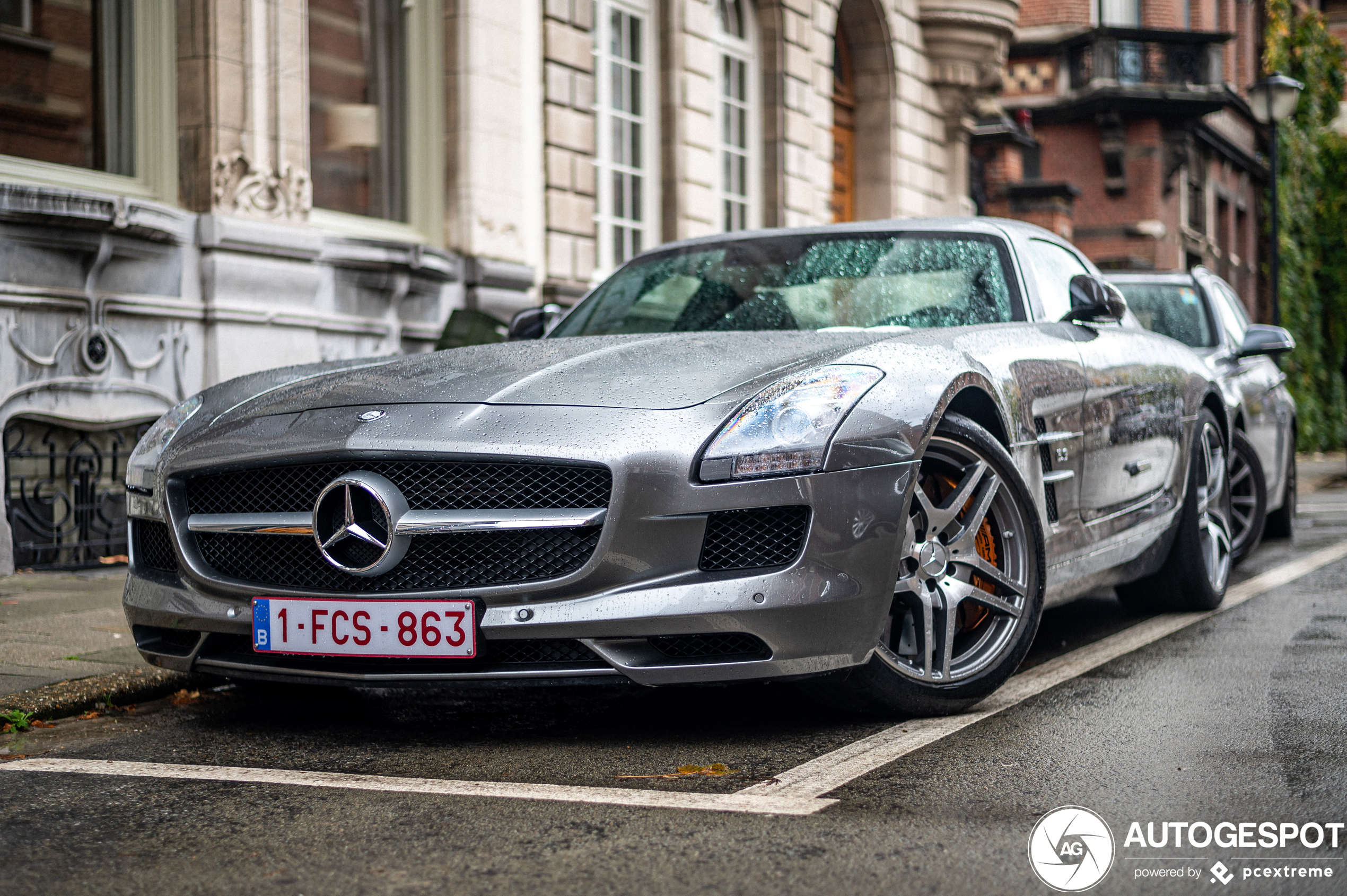 Mercedes-Benz SLS AMG