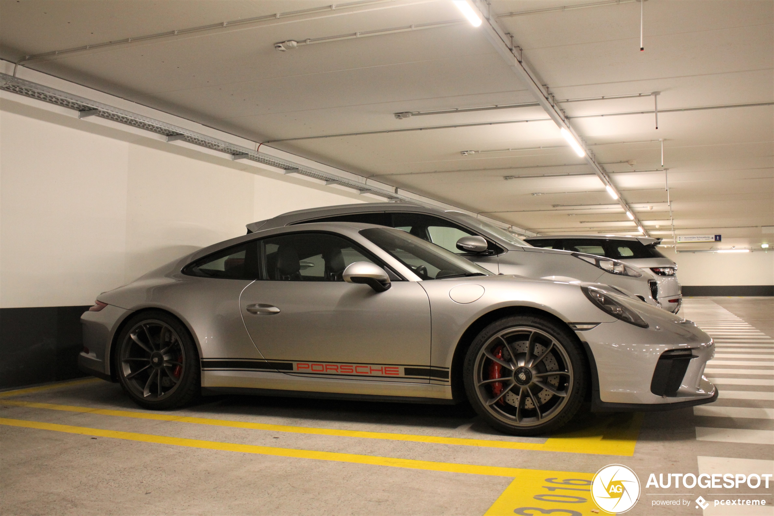 Porsche 991 GT3 Touring