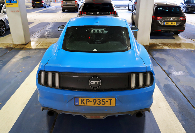 Ford Mustang GT 2015