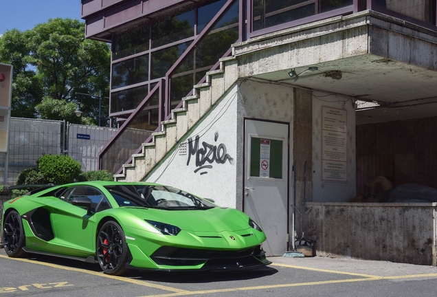 Lamborghini Aventador LP770-4 SVJ