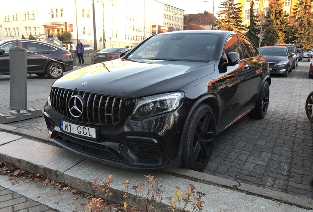 Mercedes-AMG GLC 63 S Coupé C253 2018