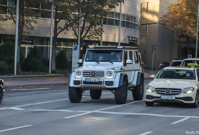 Mercedes-Benz G 500 4X4²