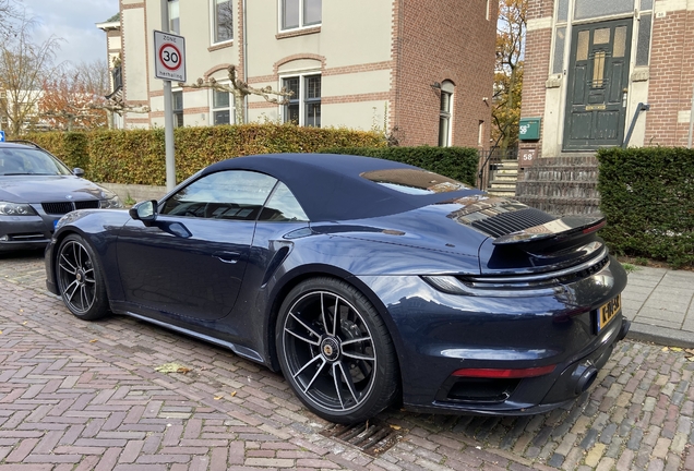 Porsche 992 Turbo S Cabriolet