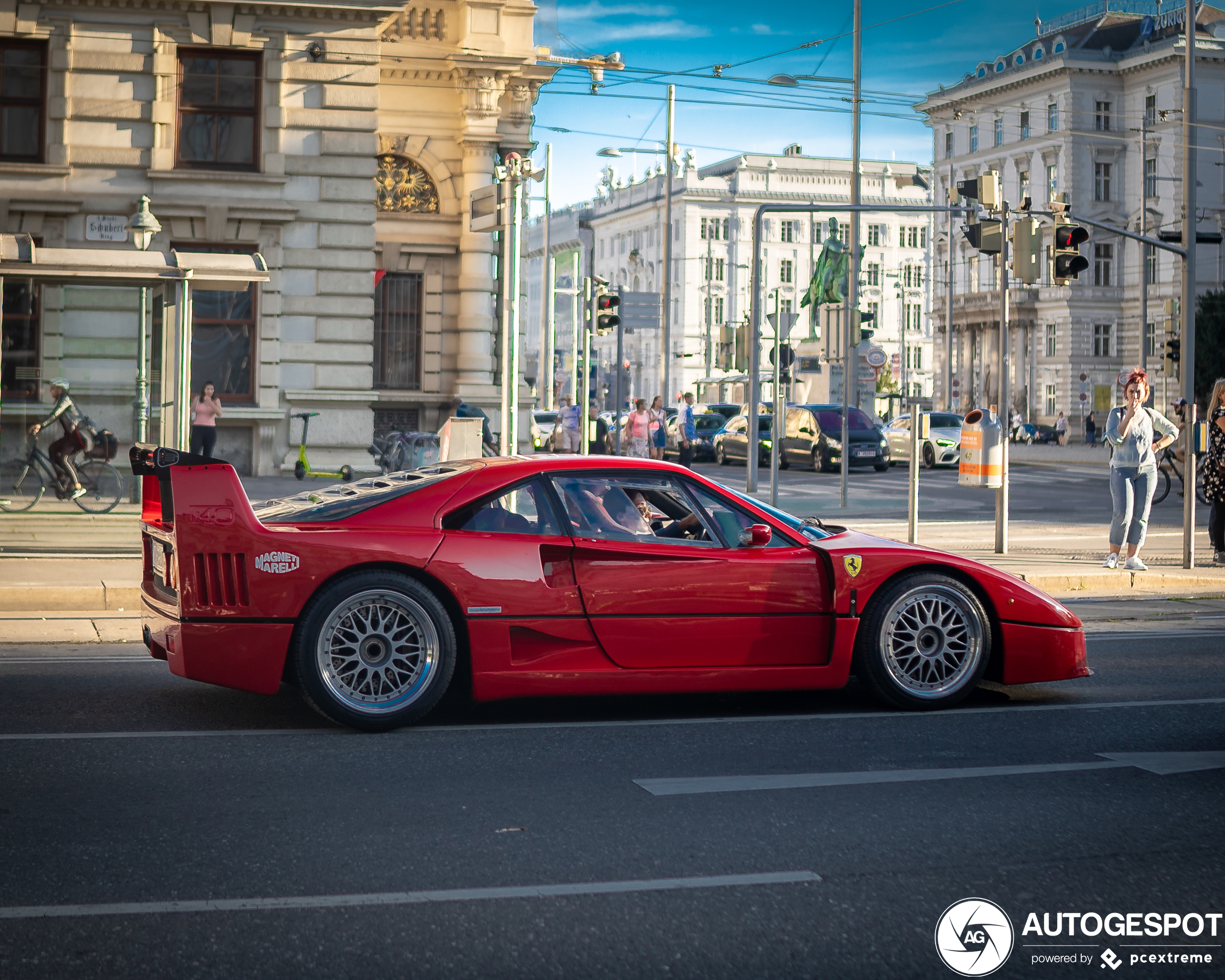 Ferrari F40