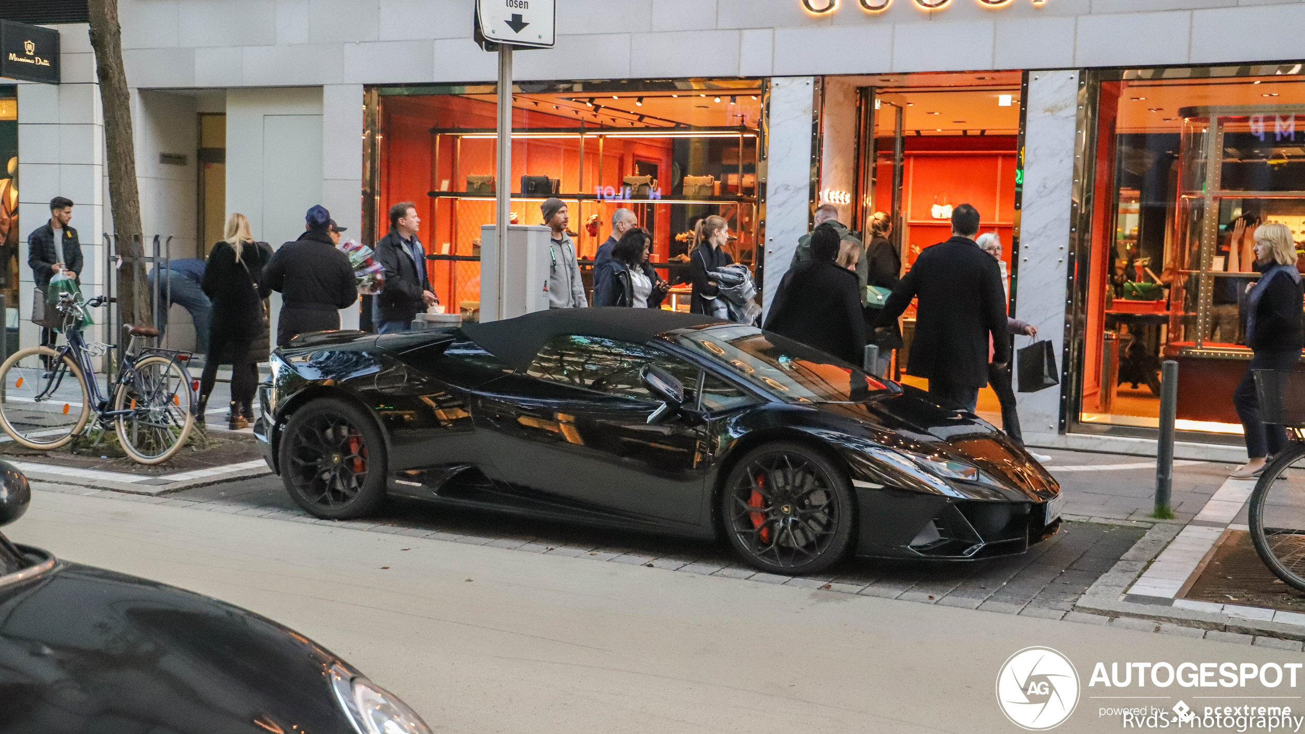 Lamborghini Huracán LP640-4 EVO Spyder