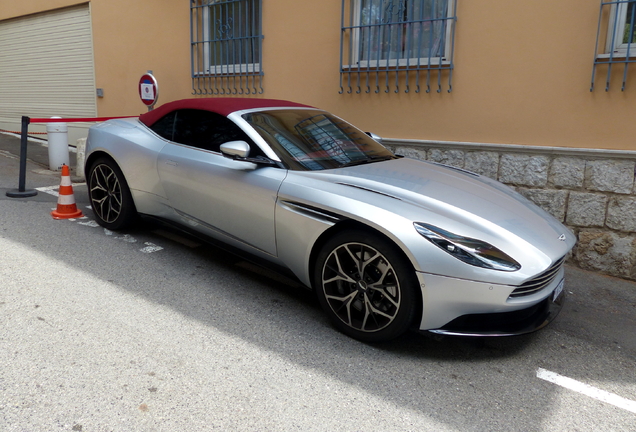 Aston Martin DB11 V8 Volante