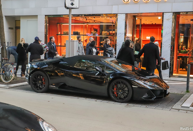 Lamborghini Huracán LP640-4 EVO Spyder