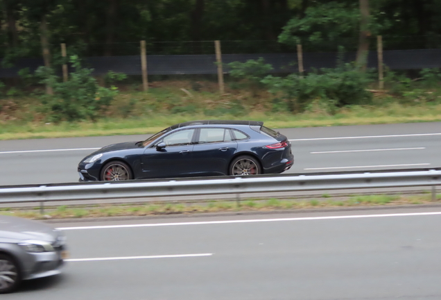 Porsche 971 Panamera Turbo Sport Turismo