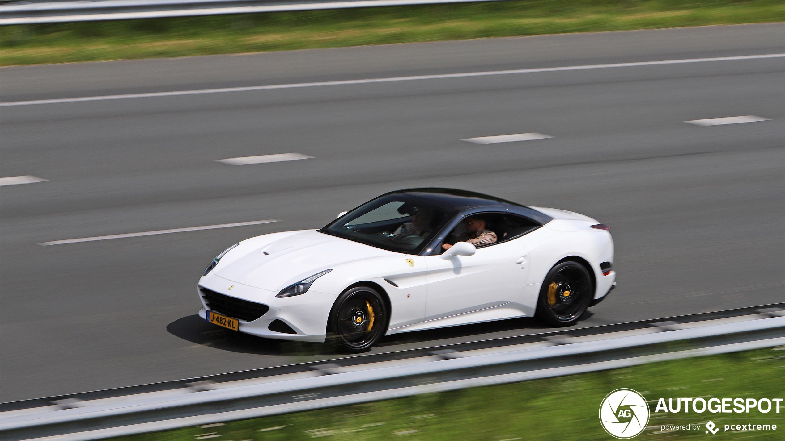 Ferrari California T