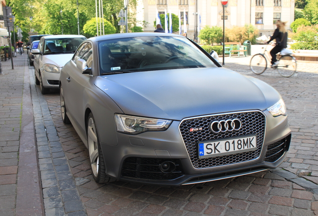 Audi RS5 B8 2012