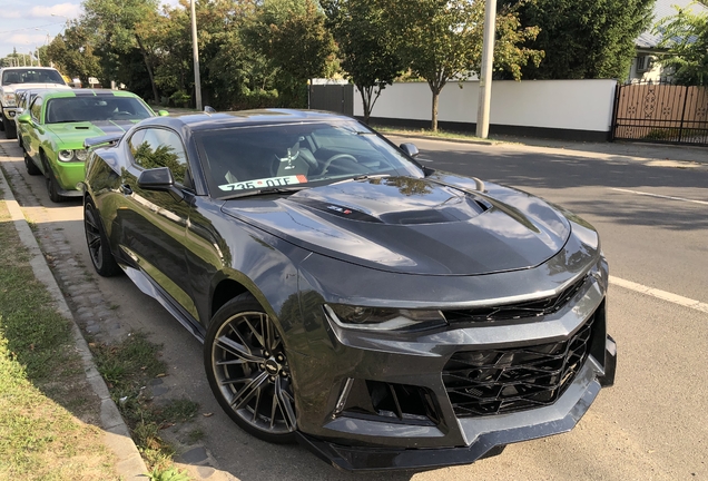 Chevrolet Camaro ZL1 2016