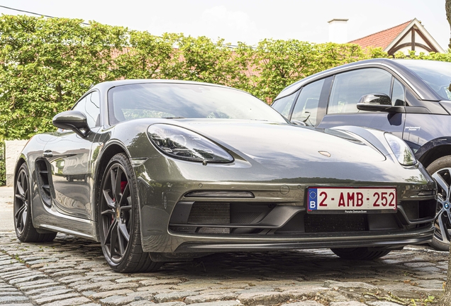 Porsche 718 Cayman GTS