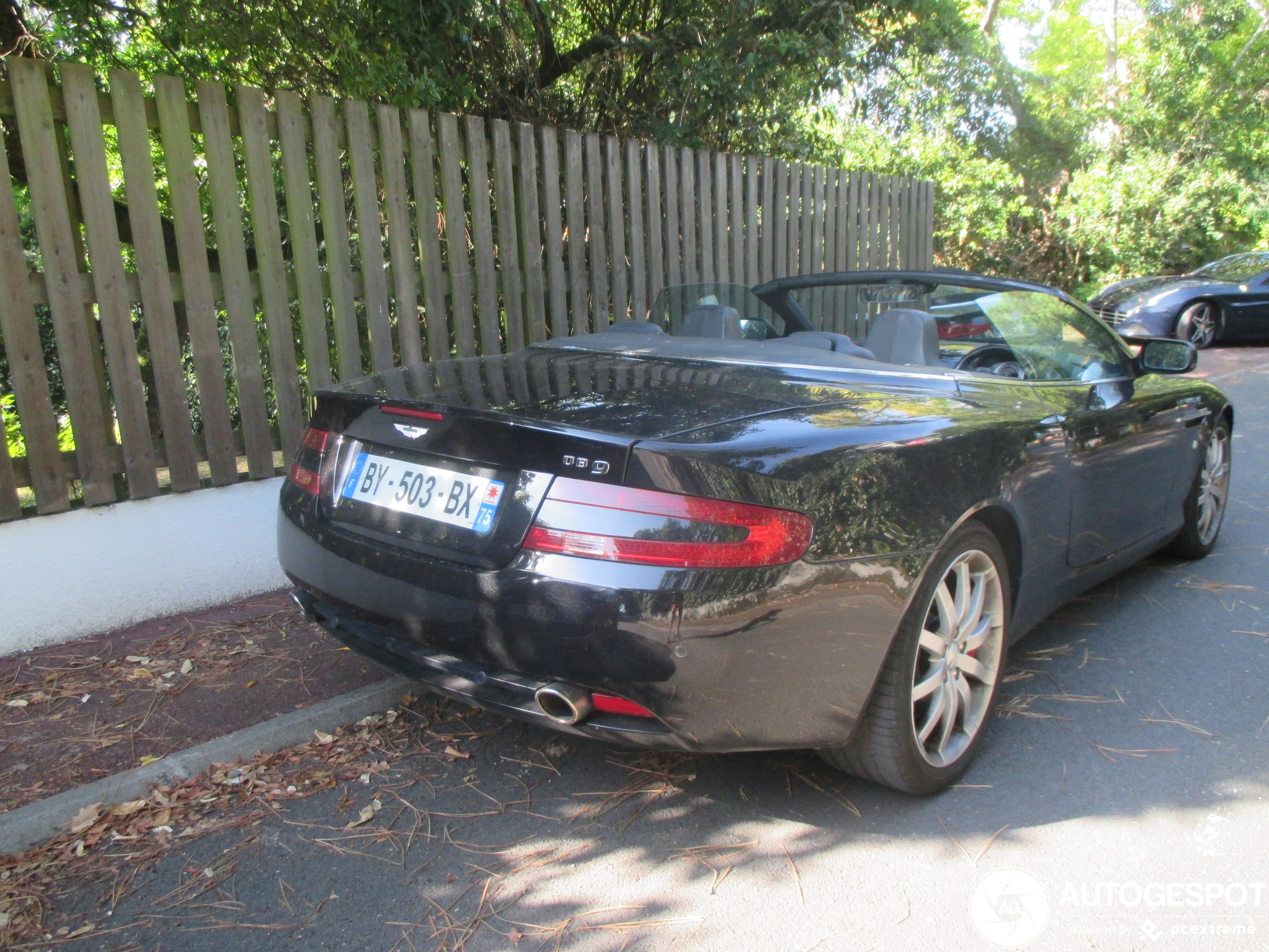 Aston Martin DB9 Volante