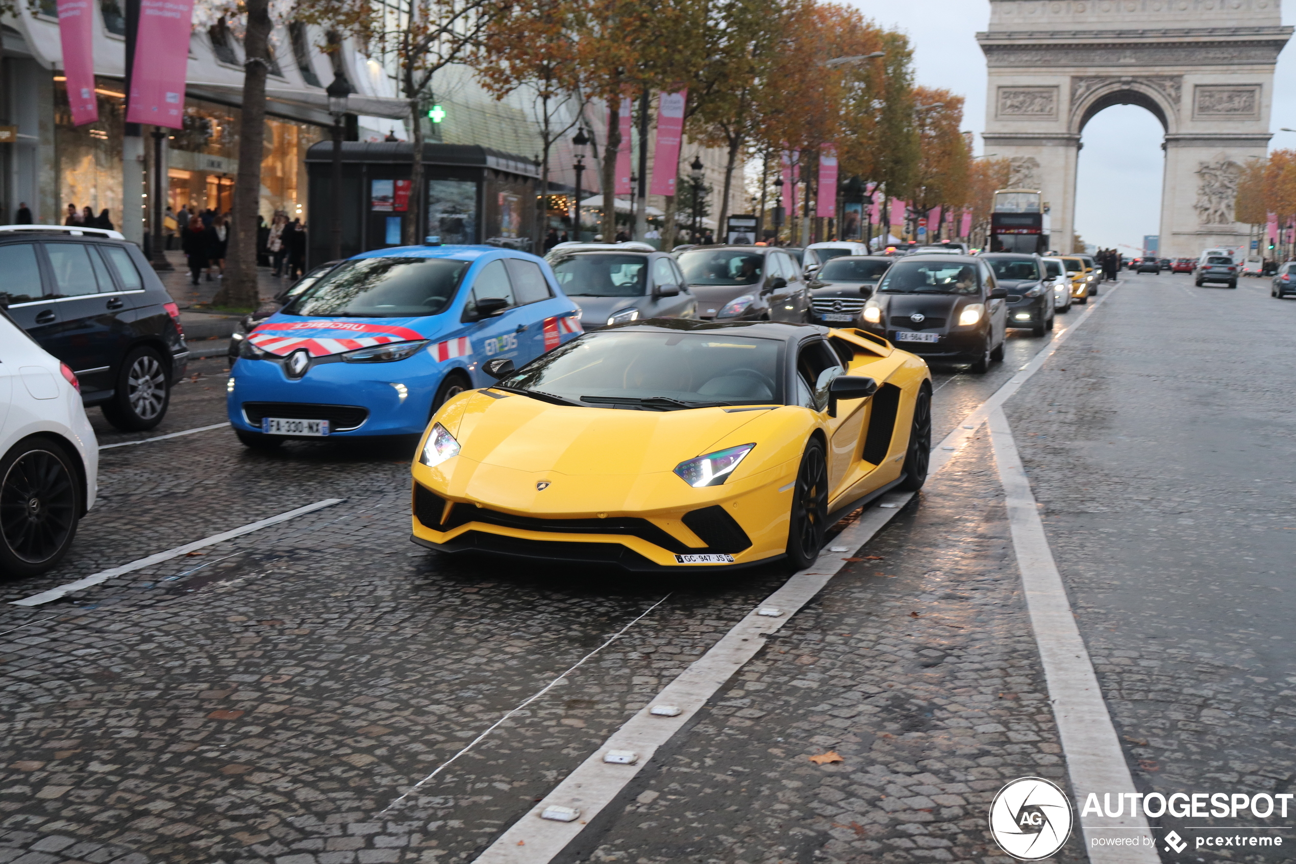 Lamborghini Aventador S LP740-4 Roadster