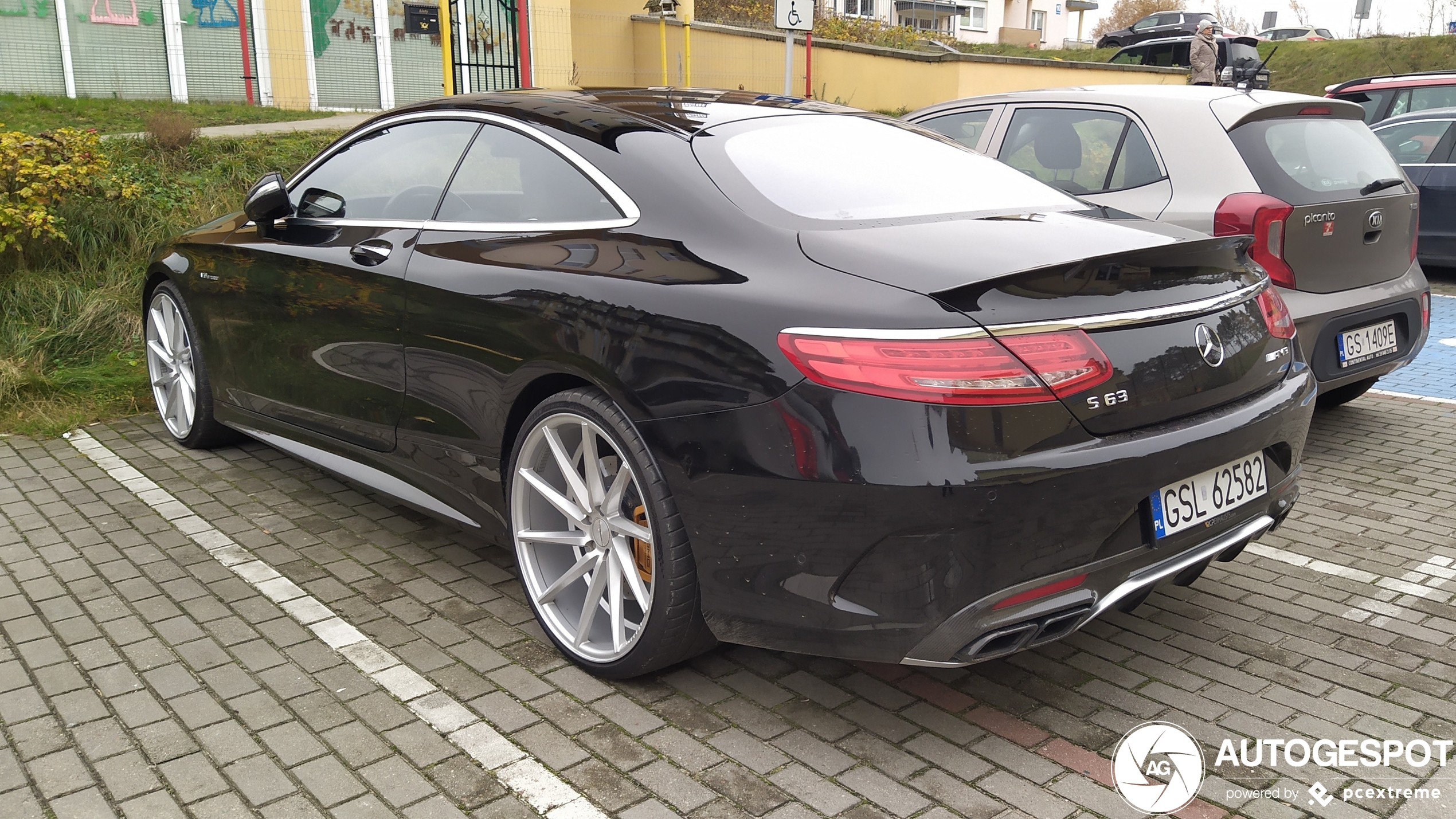 Mercedes-Benz S 63 AMG Coupé C217