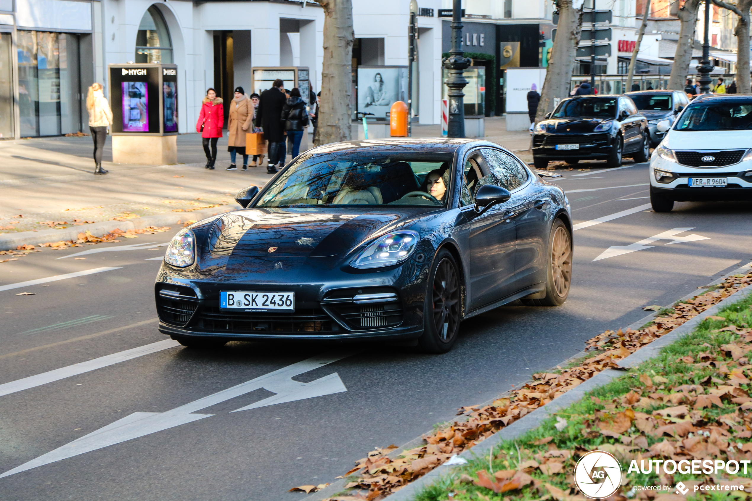 Porsche 971 Panamera Turbo