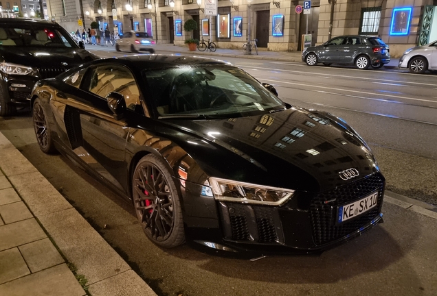 Audi R8 V10 2015