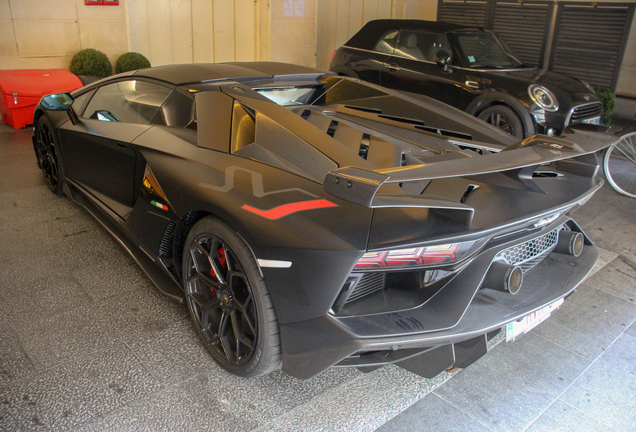 Lamborghini Aventador LP770-4 SVJ Roadster