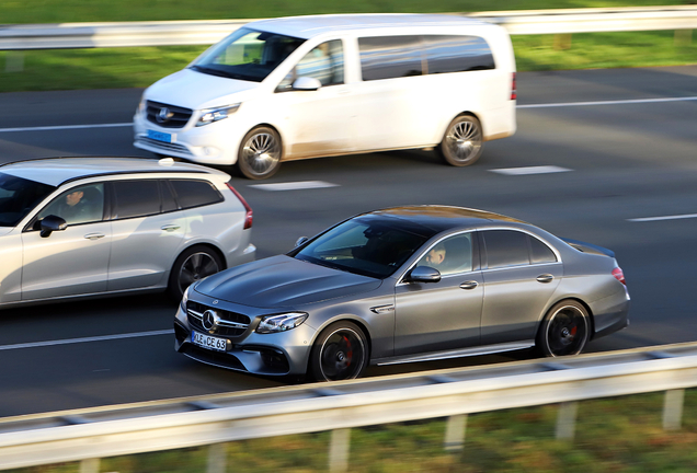 Mercedes-AMG E 63 S W213