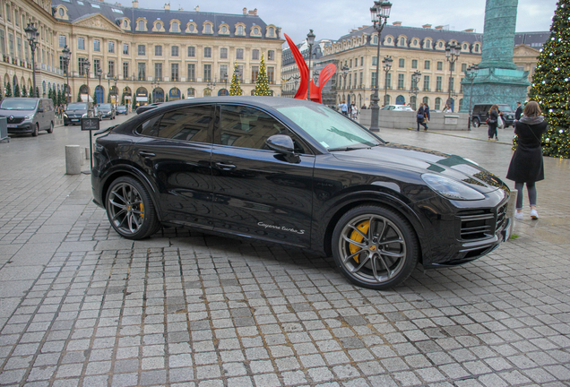 Porsche Cayenne Coupé Turbo S E-Hybrid