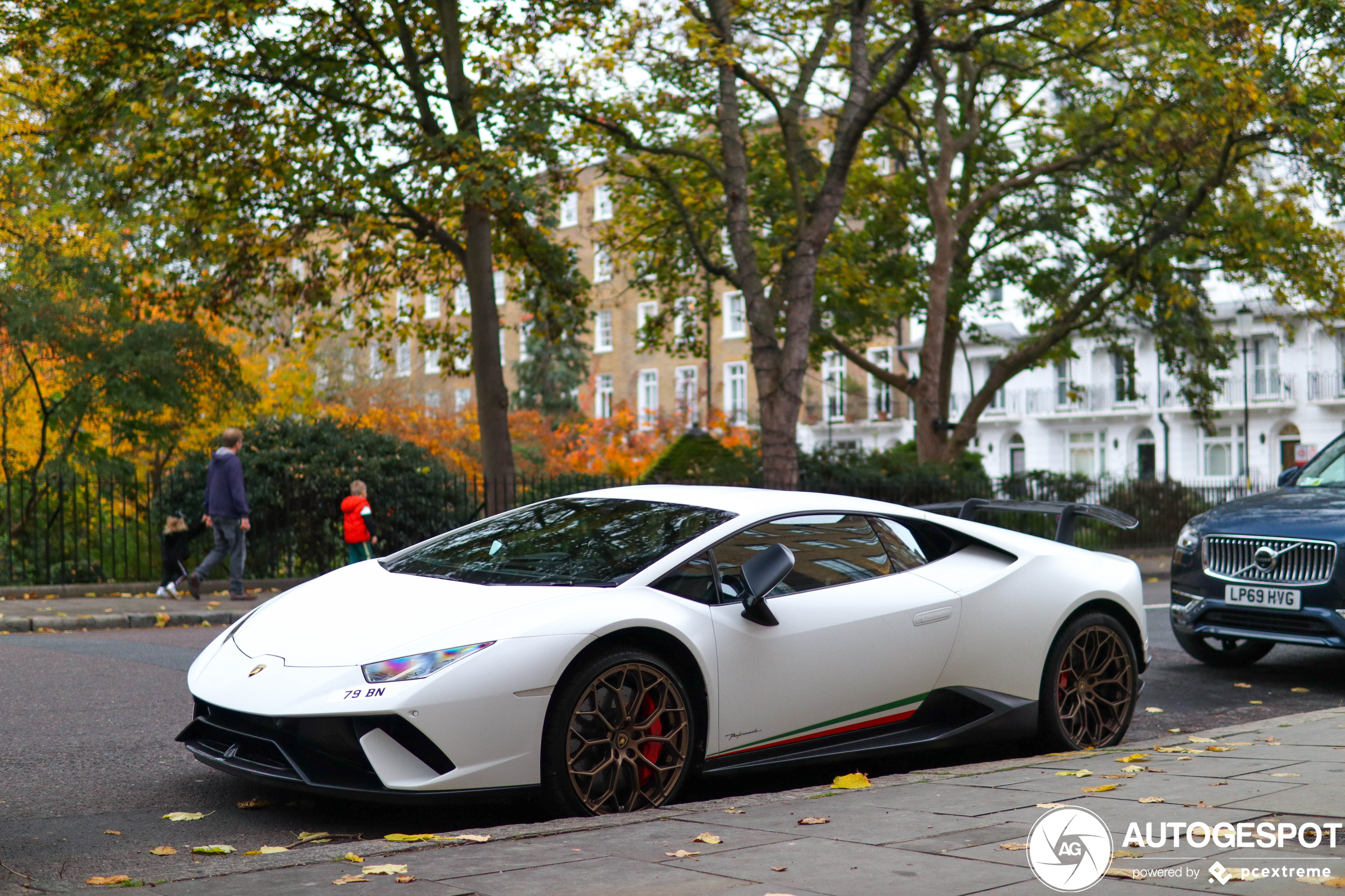 Lamborghini Huracán LP640-4 Performante