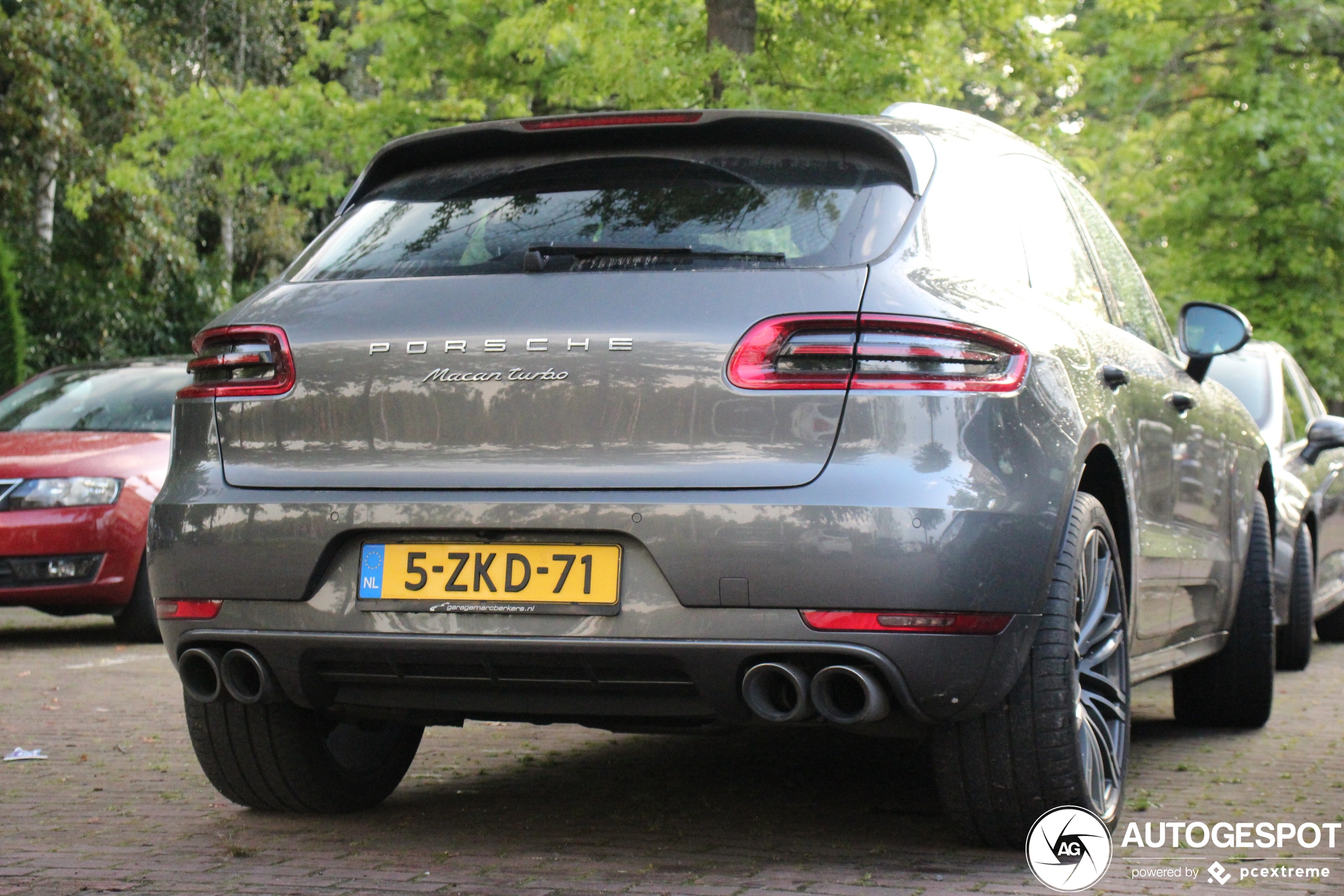 Porsche 95B Macan Turbo